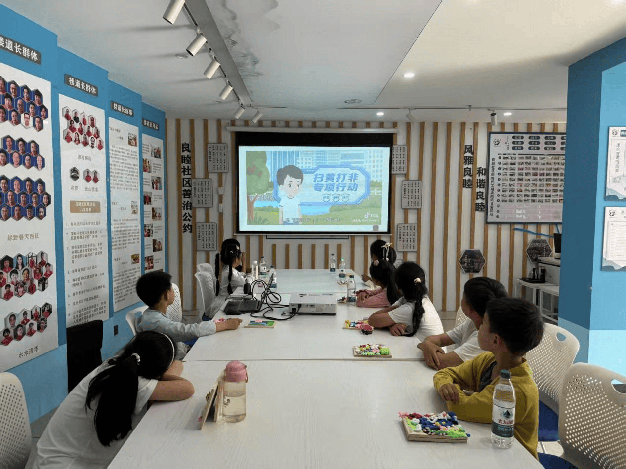 余杭闲林创新“扫黄打非”宣传形式，彩泥创作传递文明正气